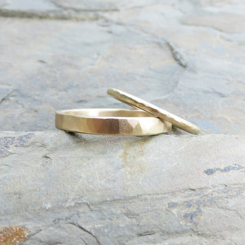 Hammered Matching Wedding Band Set in Solid 14k Yellow or Rose Gold in Polished or Matte Finish