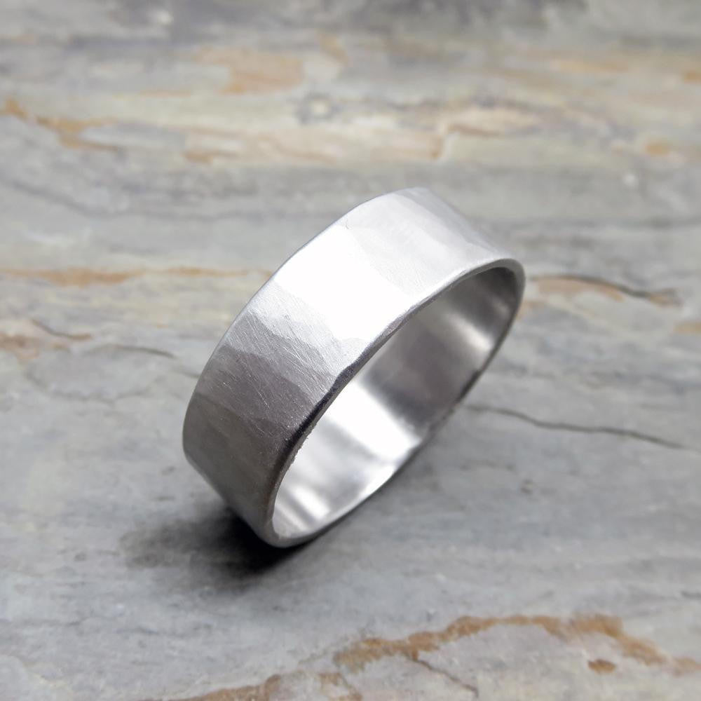 Hammered Wedding Band - Palladium White Gold -Unisex - Matte