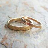 Hammered Matching Wedding Band Set in Solid 14k Yellow or Rose Gold: Flat Bands in 2mm and 3mm in Polished or Matte Finish