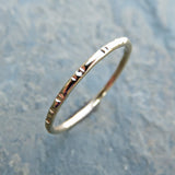 Notched 14k gold wedding band